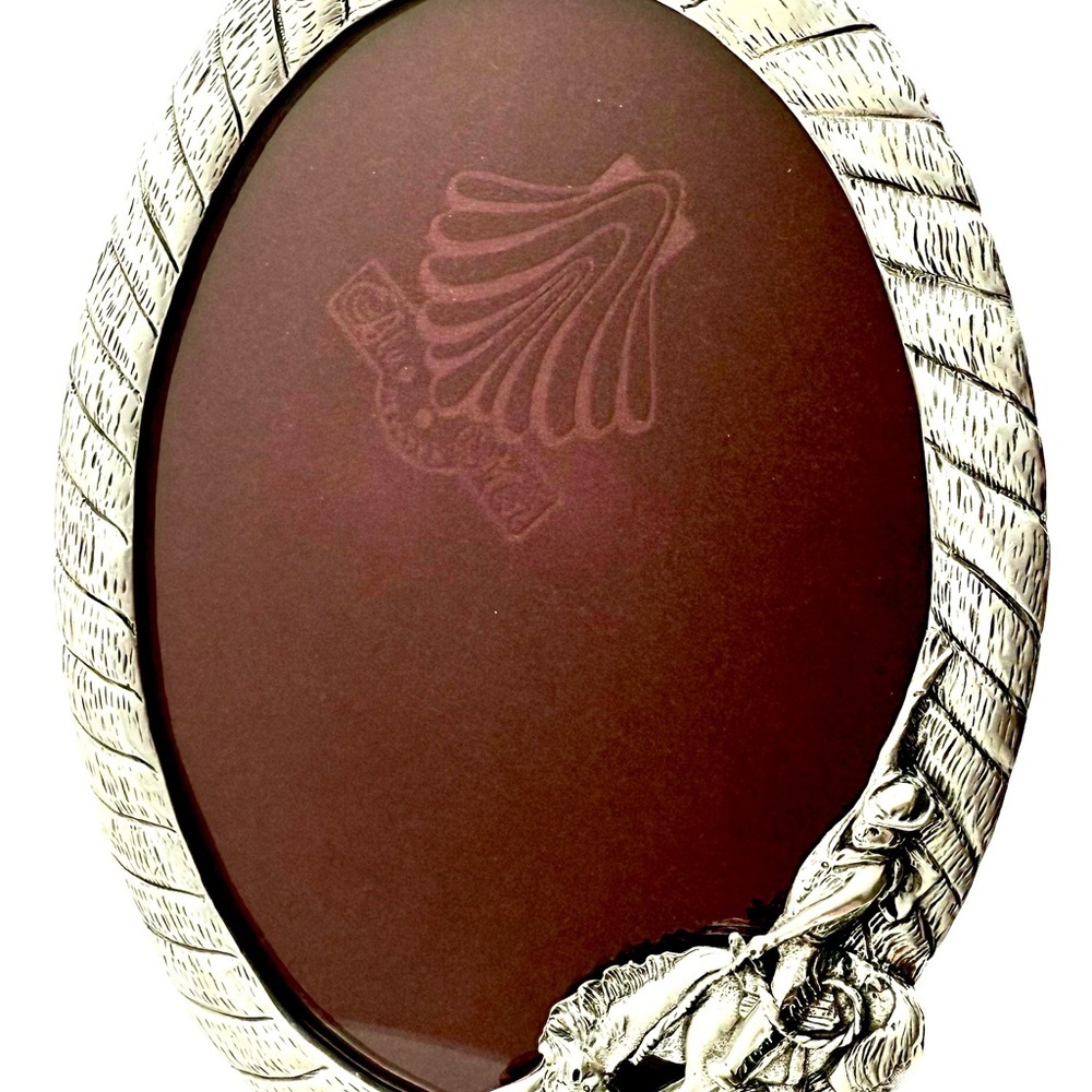 Vintage Rodeo Cowboy Fine Pewter Oval Frame – Blue Mist Pewter 1997 - Canada